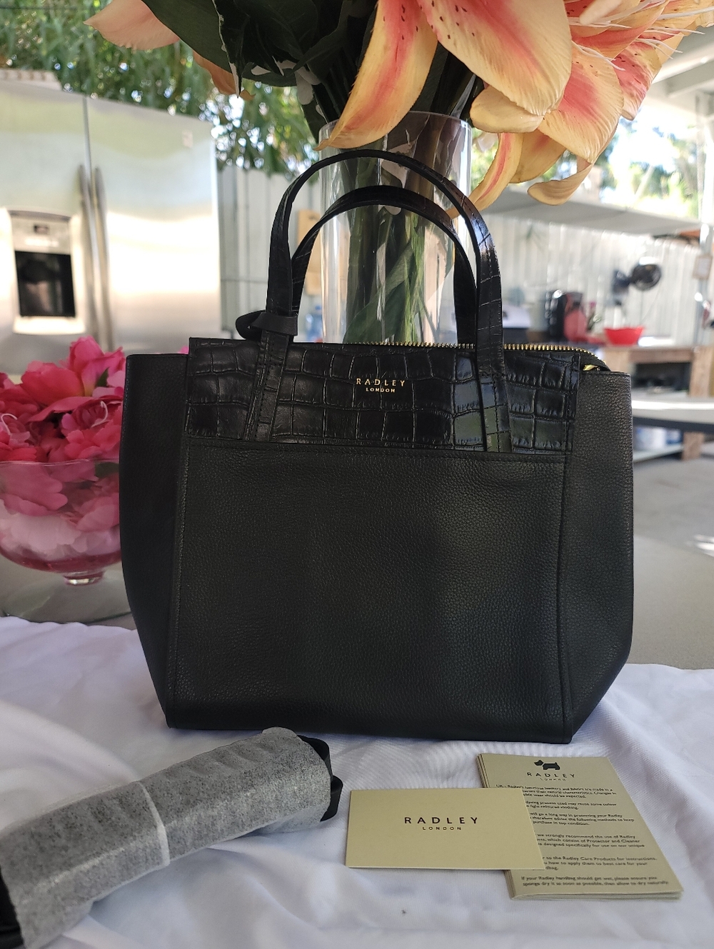 Radley London Black Leather Tote Bag - Picture 11 of 11